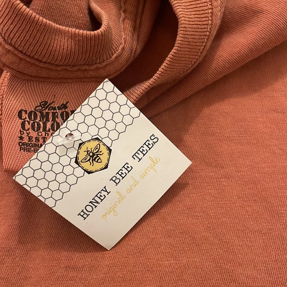 NWT Honey Bee Tees Fox Short Sleeve Tee - price is firm - Picture 4 of 4